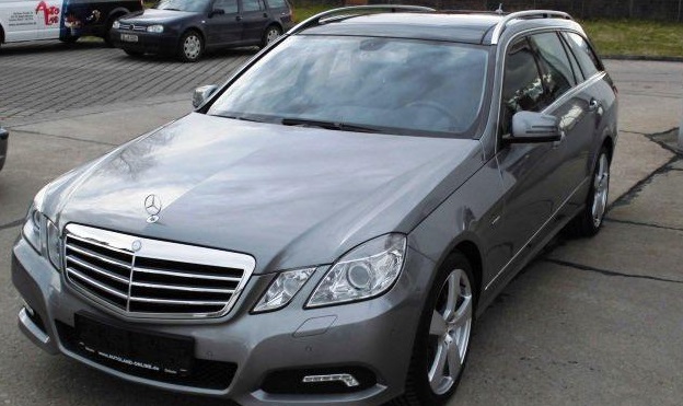 LHD MERCEDES E CLASS